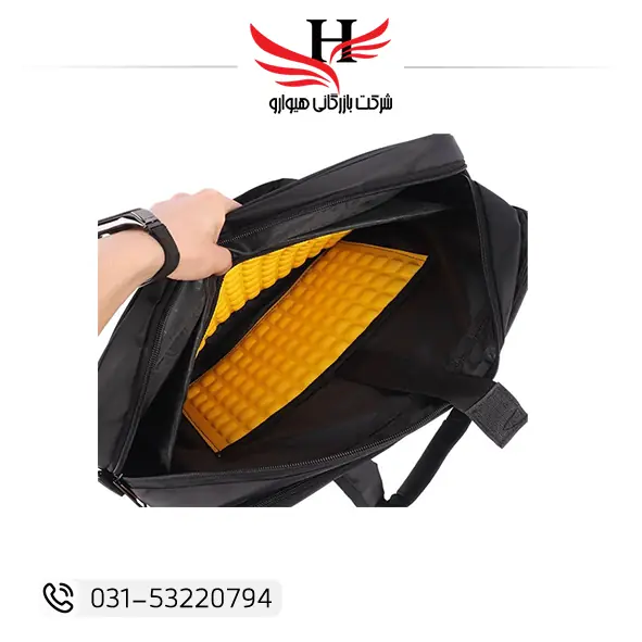 کیف لپ تاپ 17 اینچ BENETTON مدل 1051، کیف مقاوم و جادار برای حمل ایمن لپ‌تاپ‌های سایز بزرگ مناسب استفاده روزمره و کاری